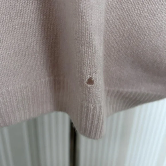 ATM 100% Cashmere Sweater Women’s Size Medium Blush Pink $485 Retail Oversized - Picture 8 of 8